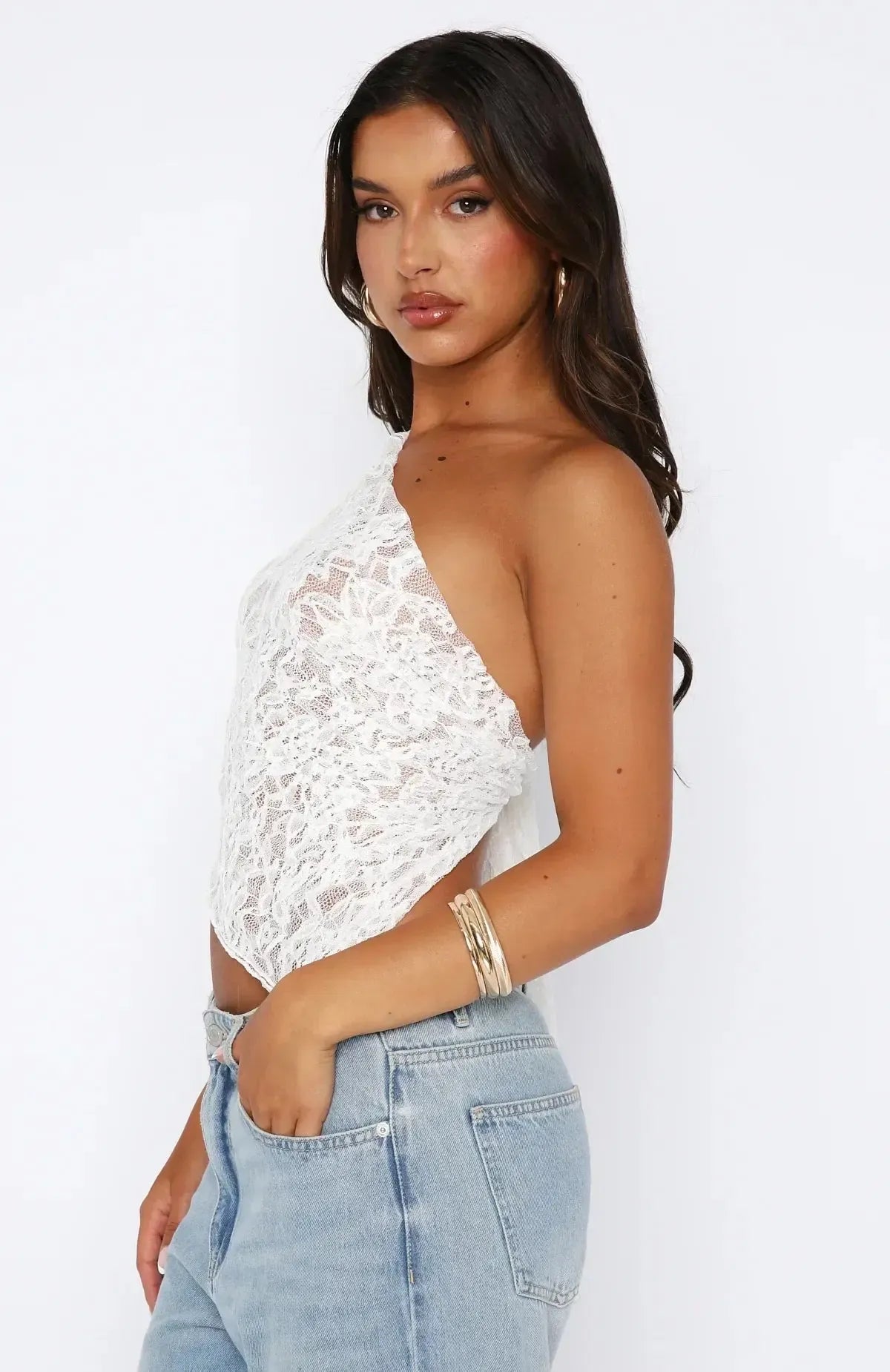 Sara - Elegante Lace Top met One-Shoulder