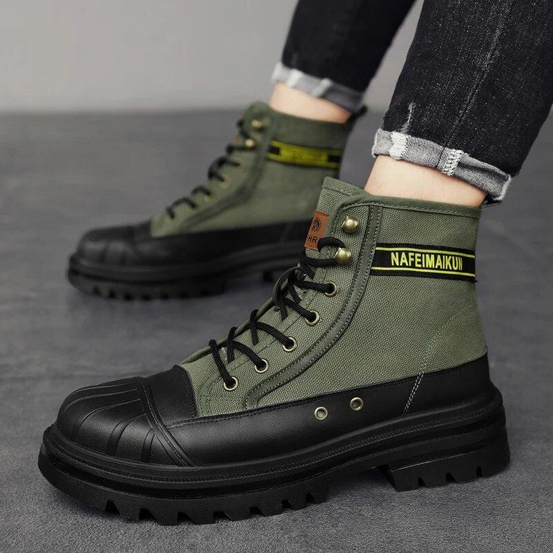 Robin - Bequeme und atmungsaktive Outdoor-Stiefel mit Schnürsenkeln