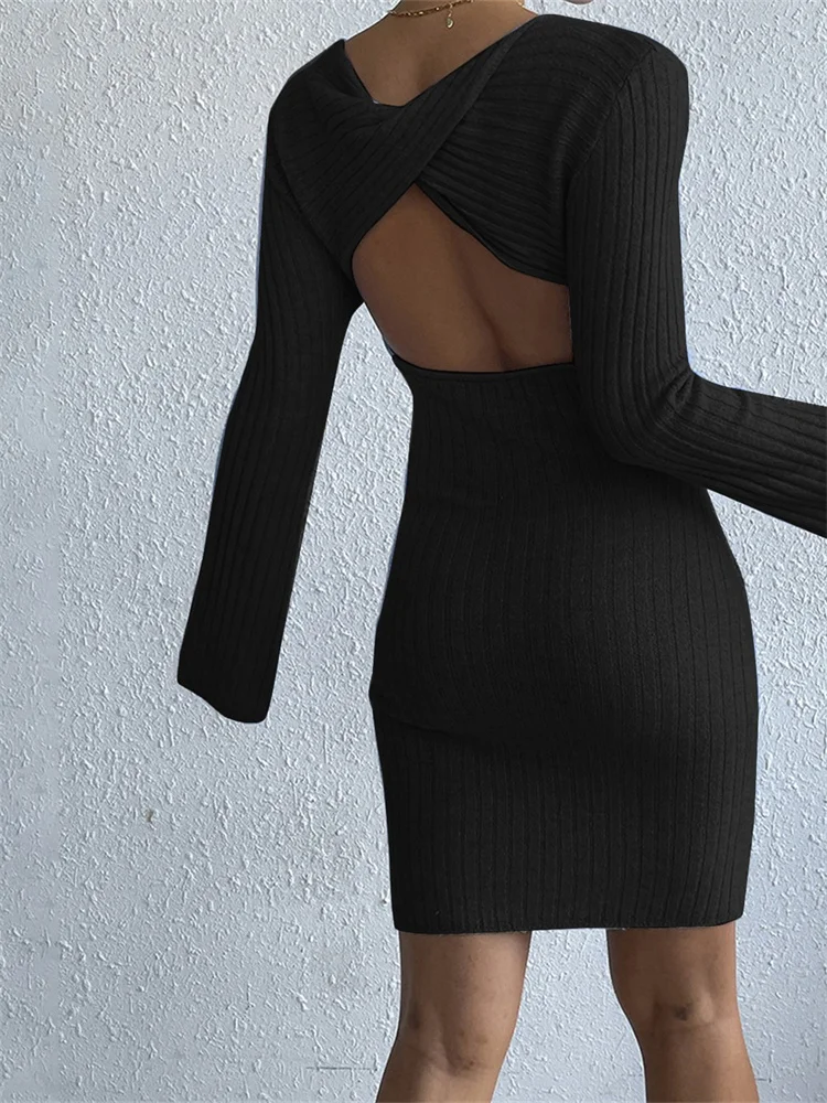 Margot - Aansluitende Gebreide Jurk met Uitlopende Mouwen