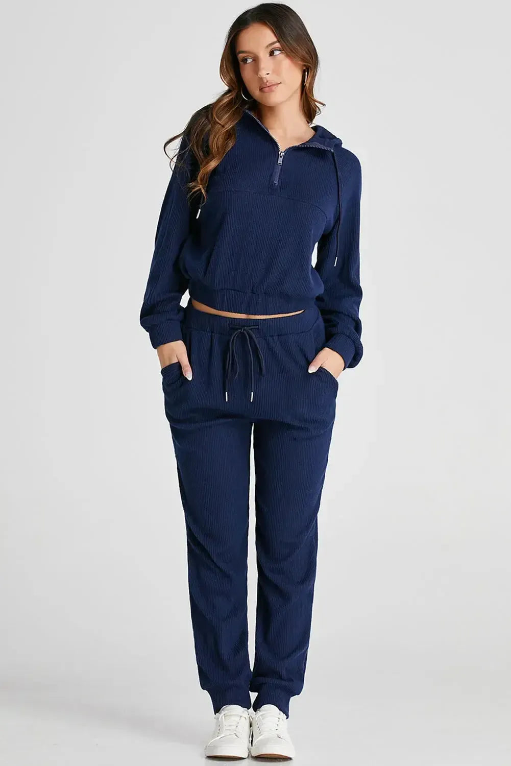 Lales - Ensemble Jogging Confortable avec Sweat à Capuche Demi-Zip et Pantalon pour Femme