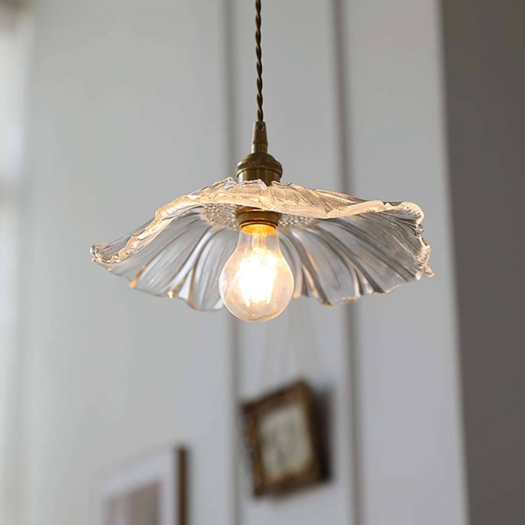 Bloemglazen | Retro hanglamp met transparante schaduw 3