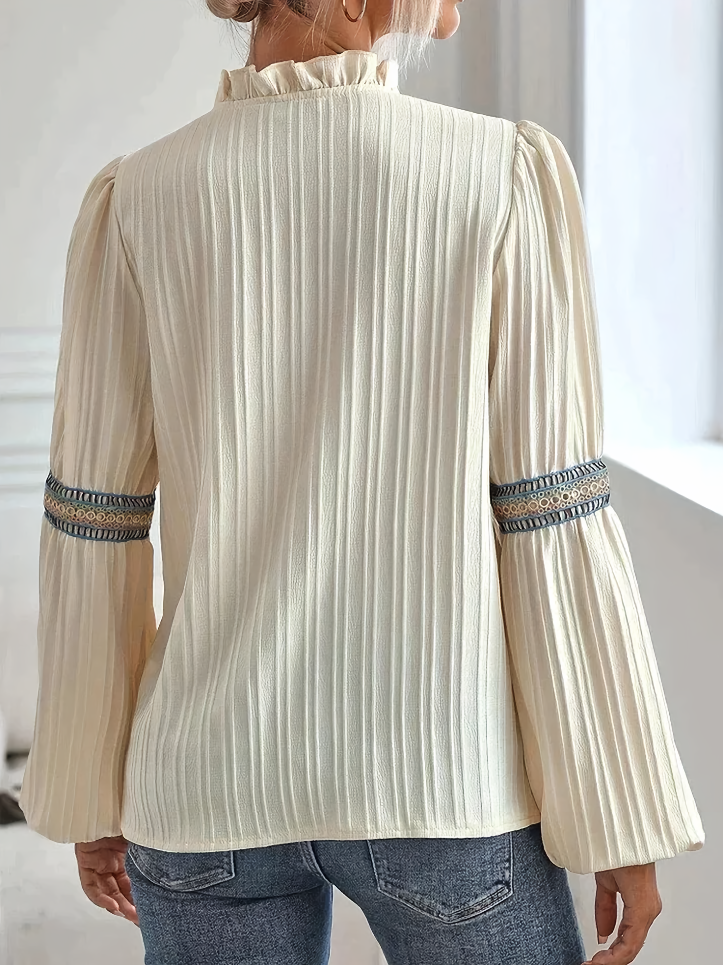Orianna - Blouse Élégante à Manches Longues et Col V pour Femmes