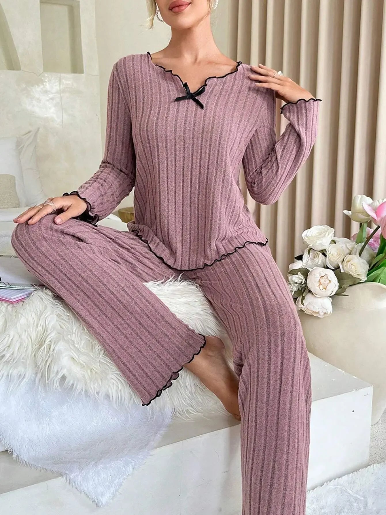 Casual loungewear | Geribbelde pyjamaset met lange mouwen 6