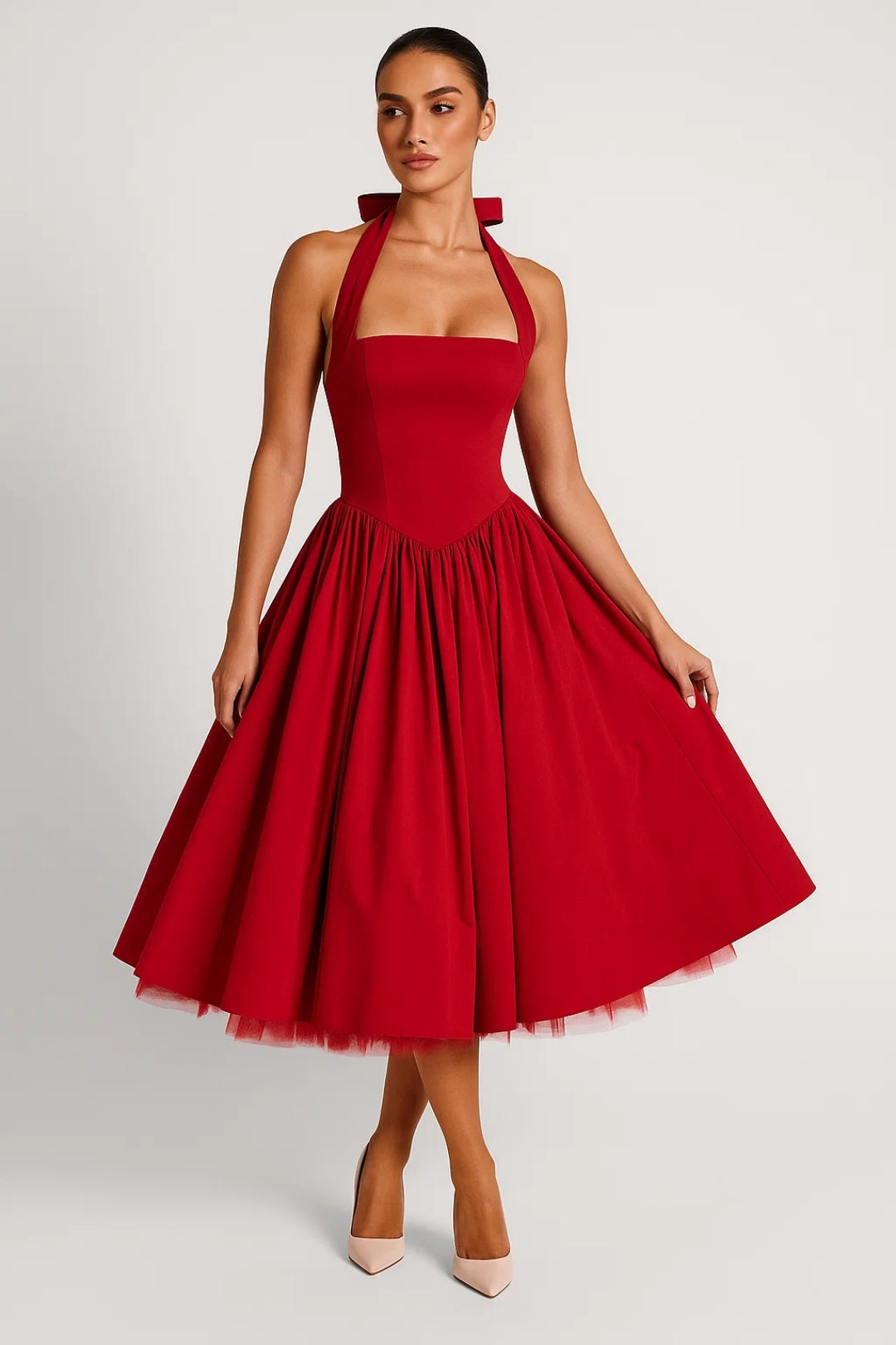 Elegante Halterjurk Met Wijde Rok | Navando
