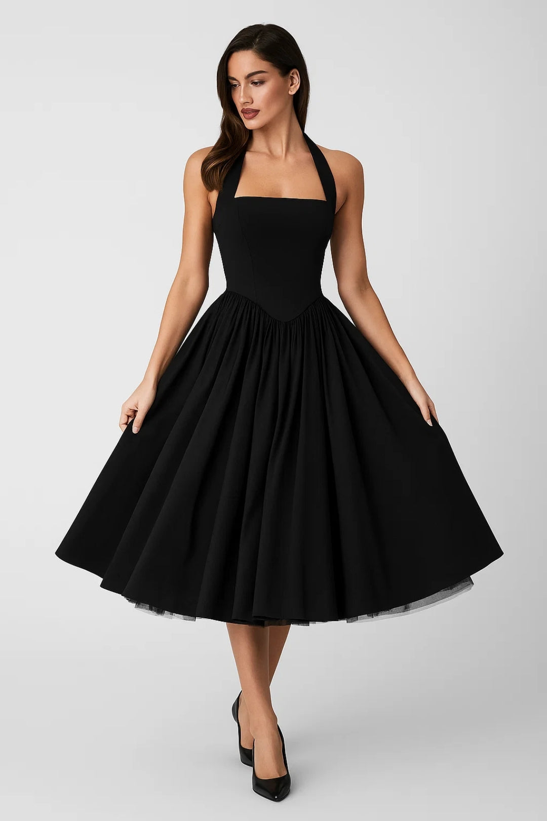 Elegante Halterjurk Met Wijde Rok | Navando