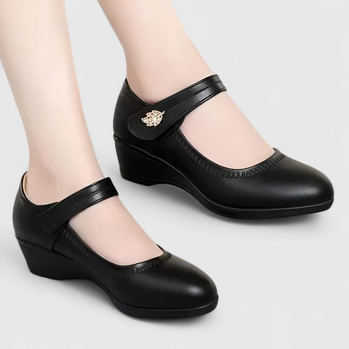 Elegante Sleehak Met Bandje | Navando
