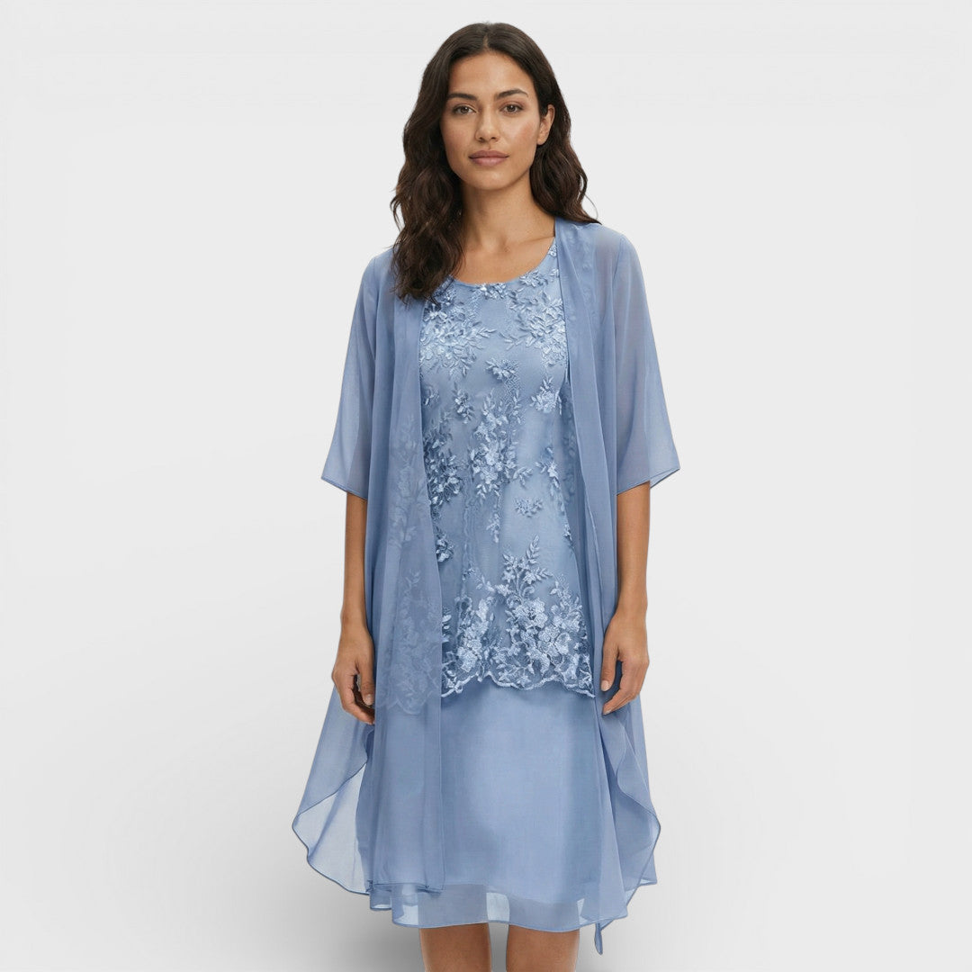 Elegante | Gelaagde midi jurk met geplooide taille en ronde hals 0