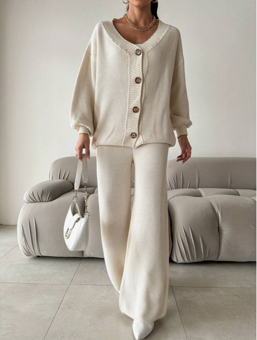 Galina | Zacht gebreide set met V-hals 3