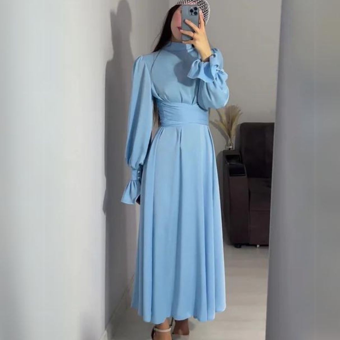 Leandra - Robe soyeuse à manches longues