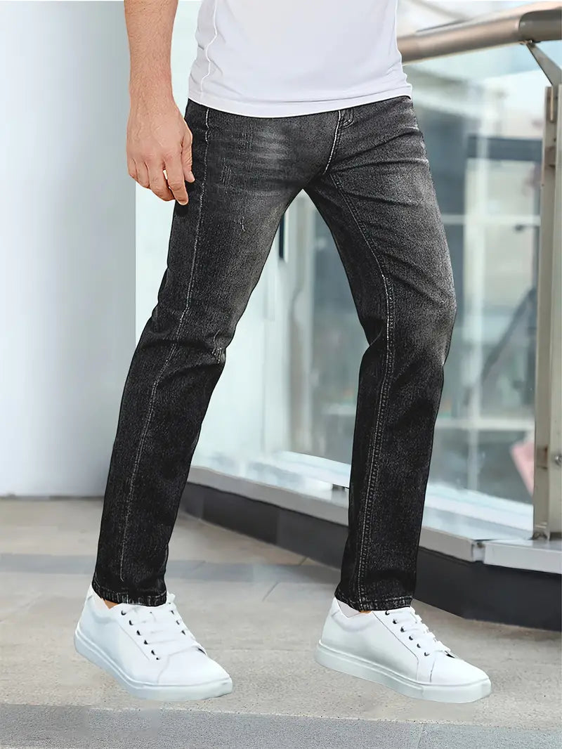 Jasper | Tijdloze snit jeans met zakken 3