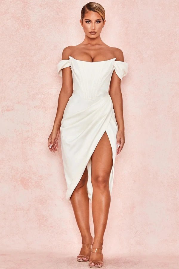 Lexana | Asymmetrische corset jurk met satijnen afwerking 0