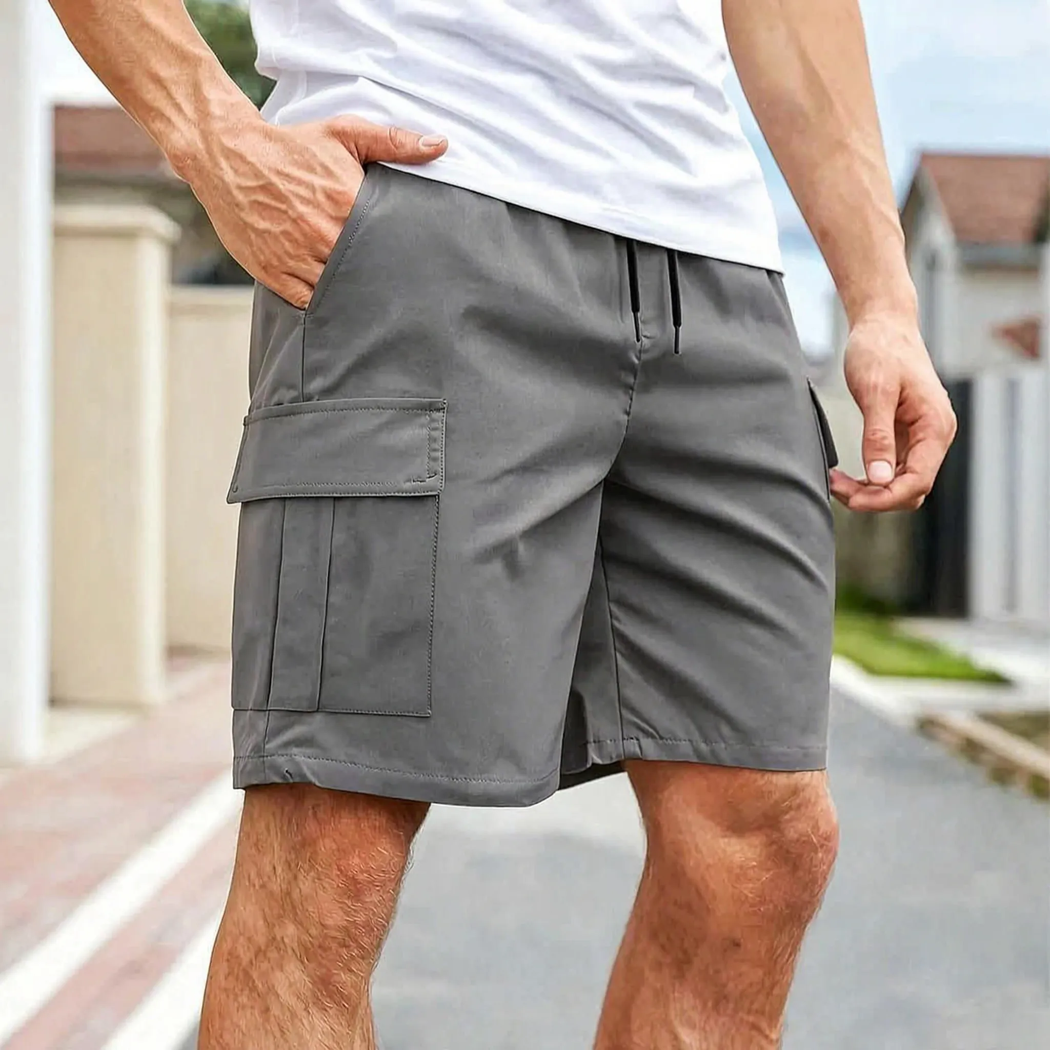 Losvallende Short Met Grote Zijzakken | Navando
