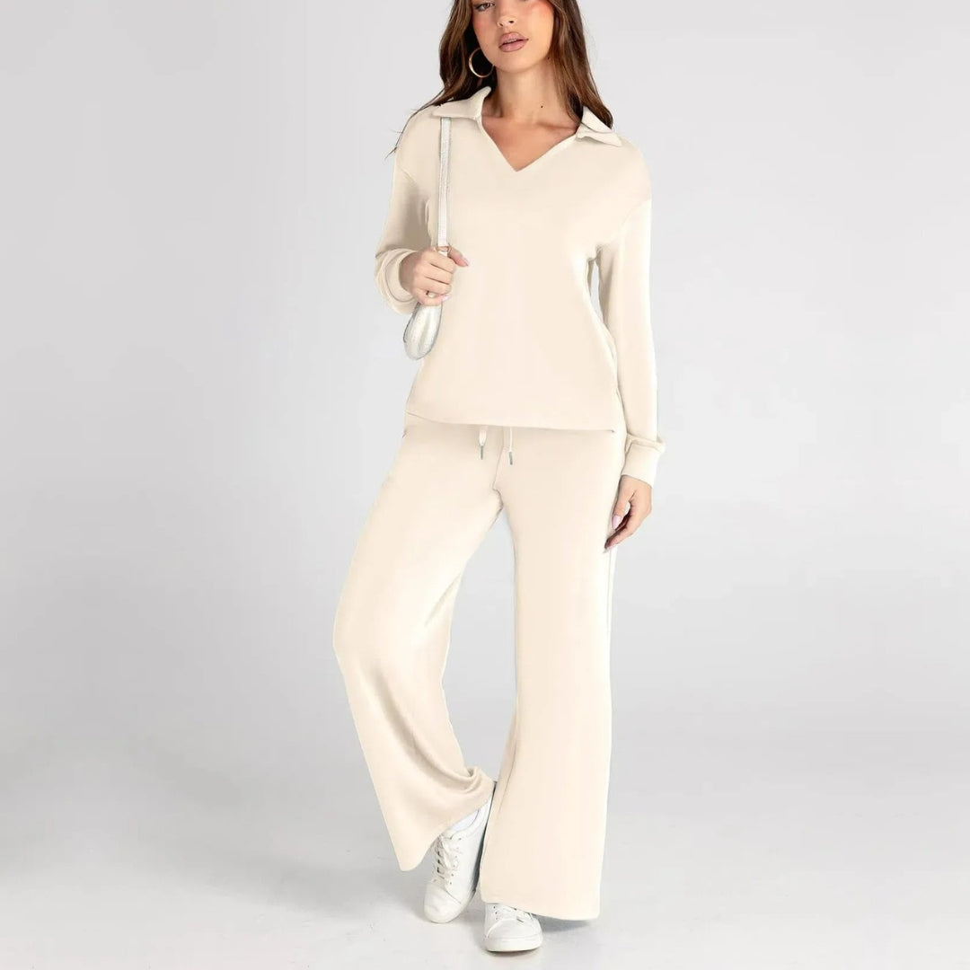 Luxe loungewear set | V-hals top en wijde broek 8