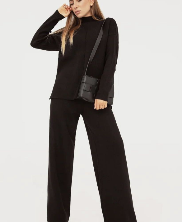 Loungewear_Huispak_Set_Tweedelig_Trui_Broek_Dames_Victoria_Mae