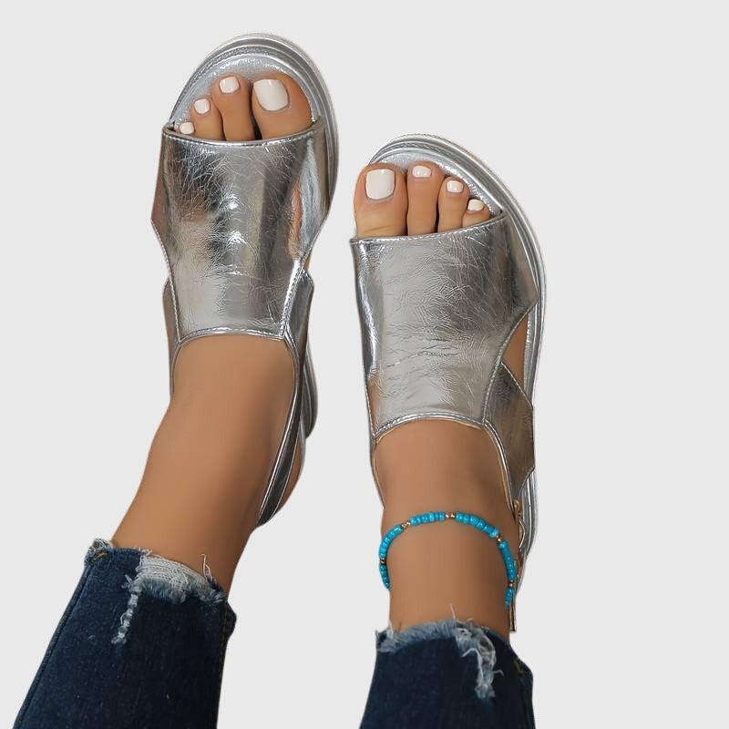 Metallic Platform Sandalen | Navando