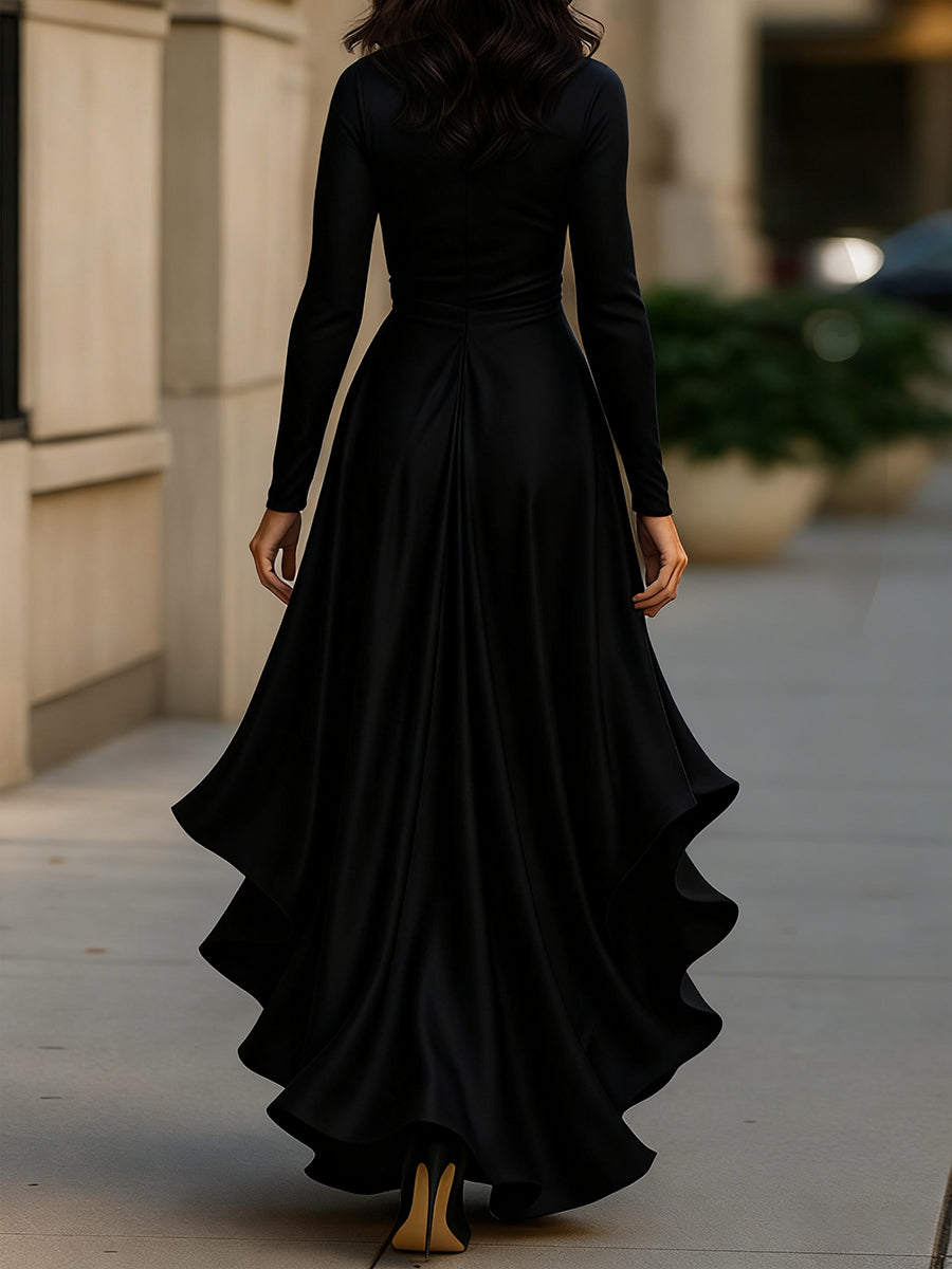 Midnight Elegance | Draped satin maxi jurk met lange mouwen 5