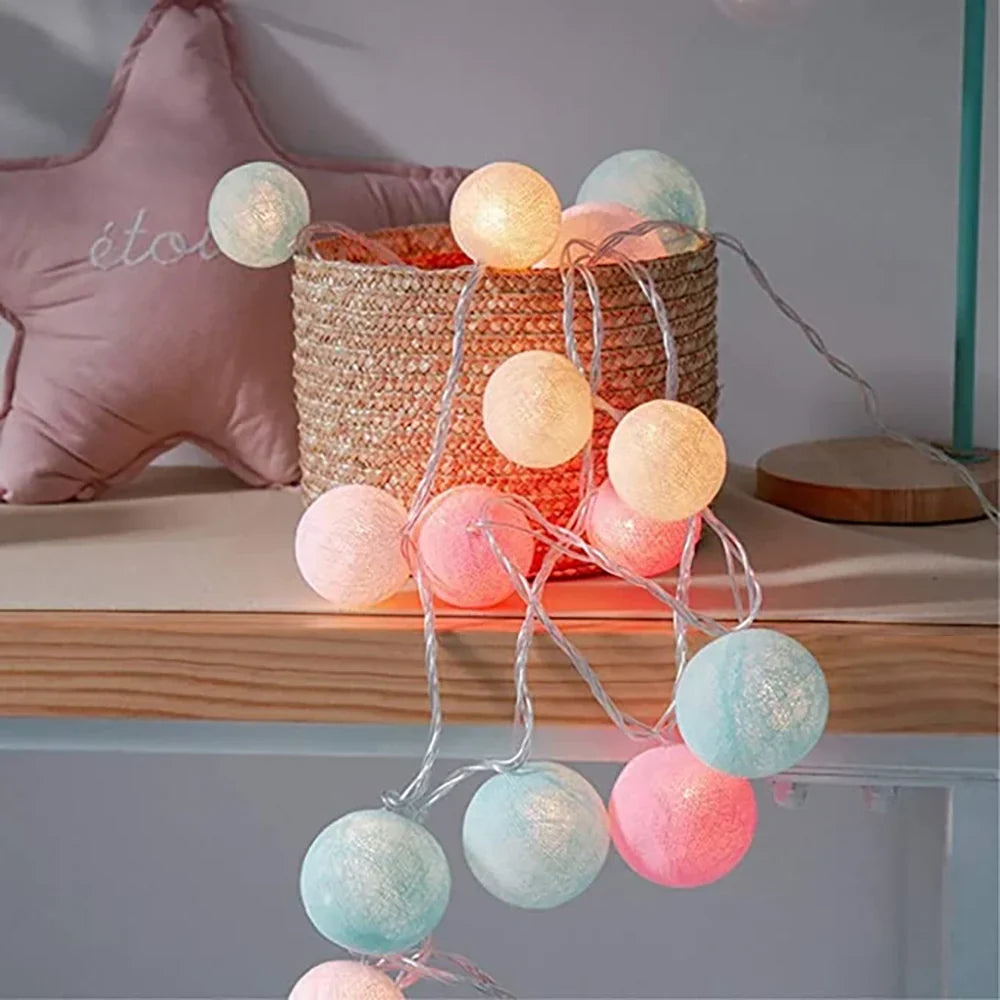 Navando | Decoratieve Lichtslinger Met Zachte Bolletjes