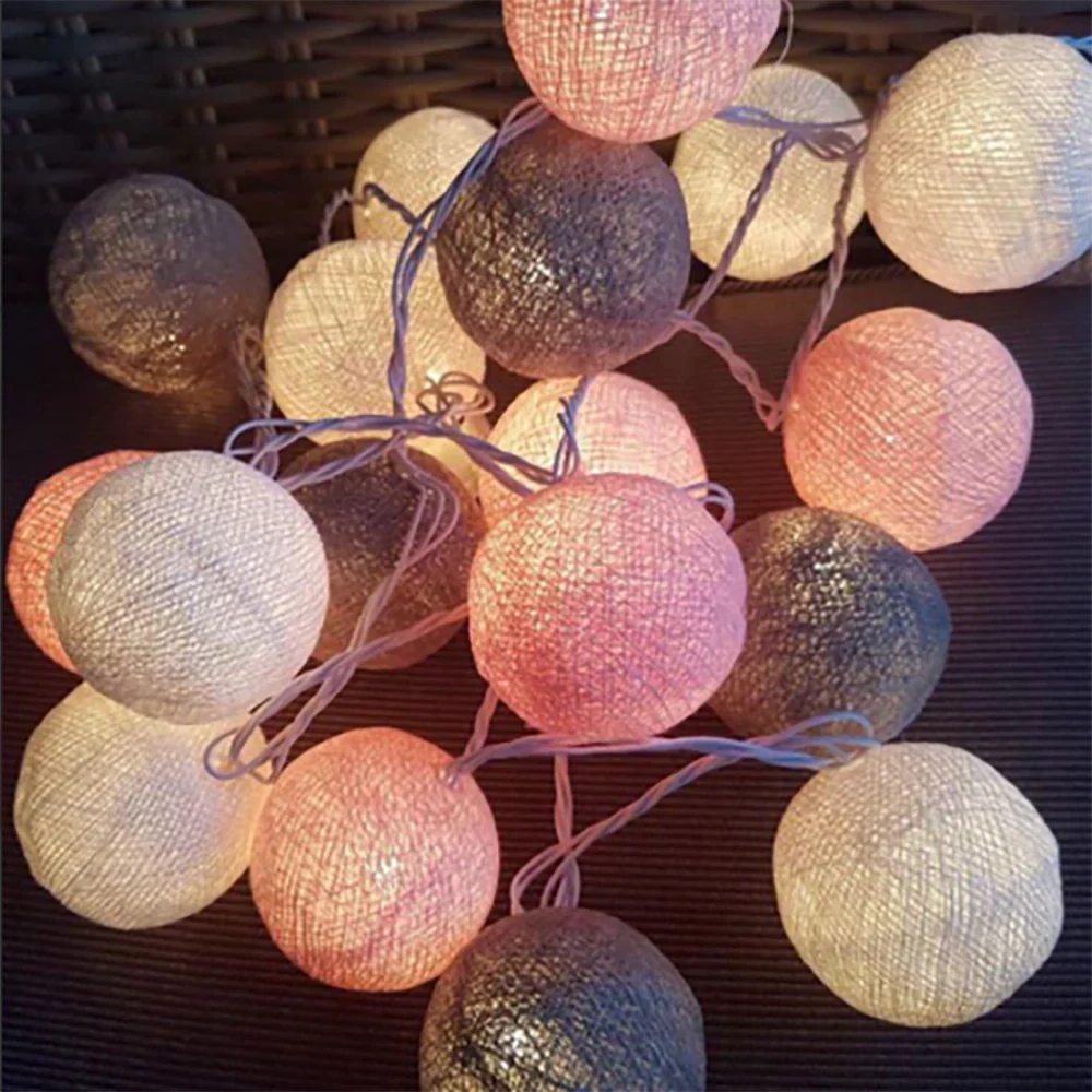 Navando | Decoratieve Lichtslinger Met Zachte Bolletjes
