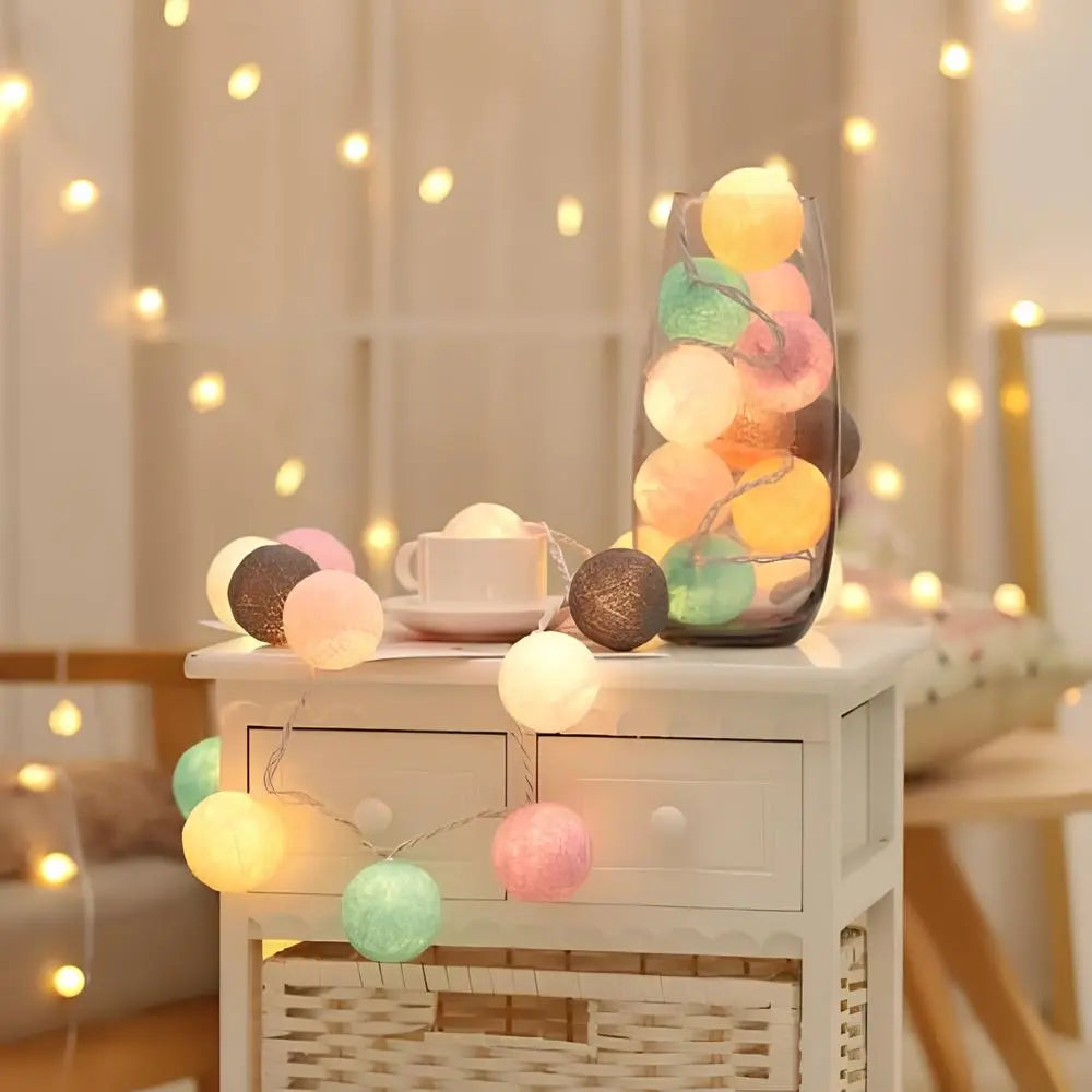 Navando | Decoratieve Lichtslinger Met Zachte Bolletjes