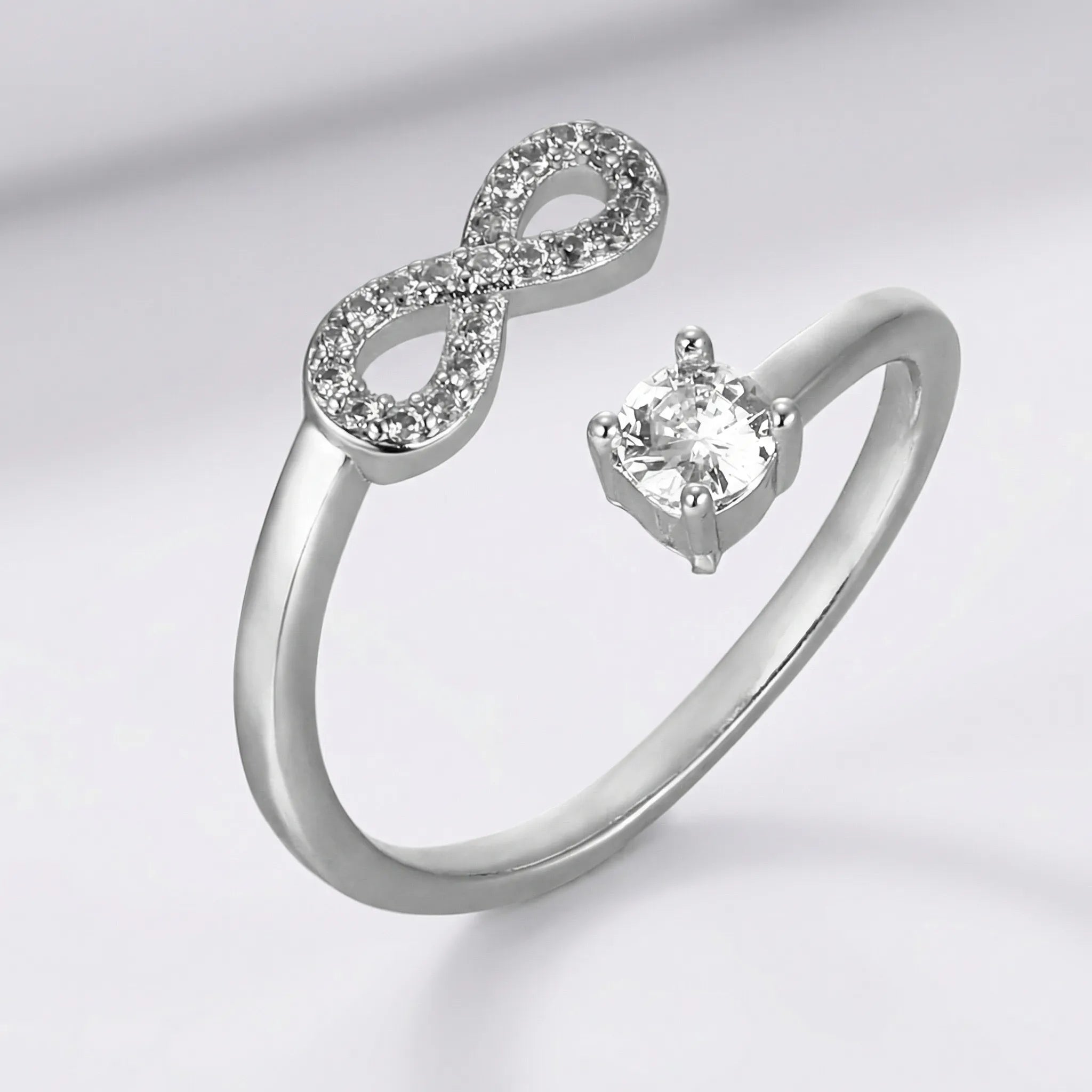 Navando | Gepersonaliseerde Ring Met zirkoniasTeen