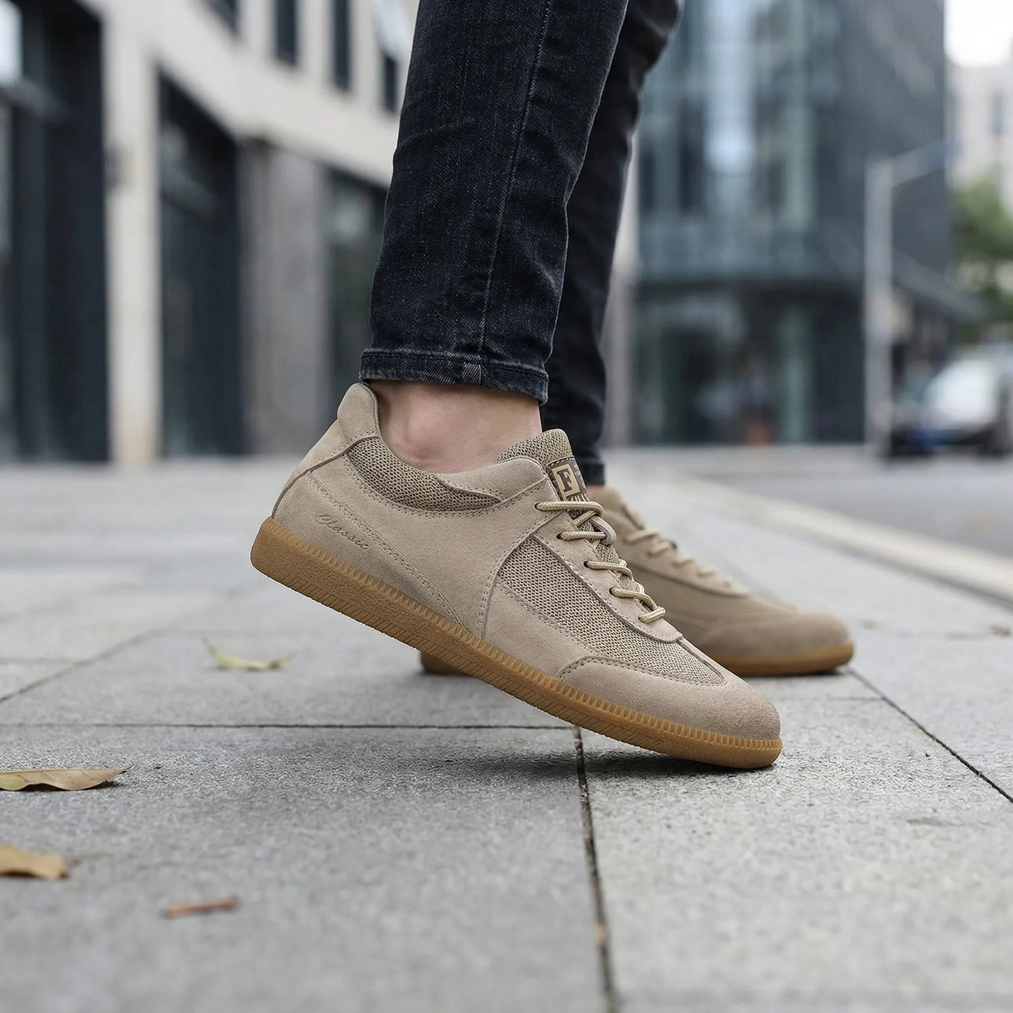 Navando | Lage Vetersneaker Met Mesh Details