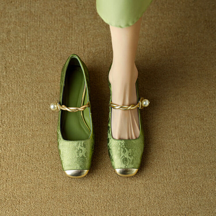 Navando | Lagehak Ballerina Met Borduursel