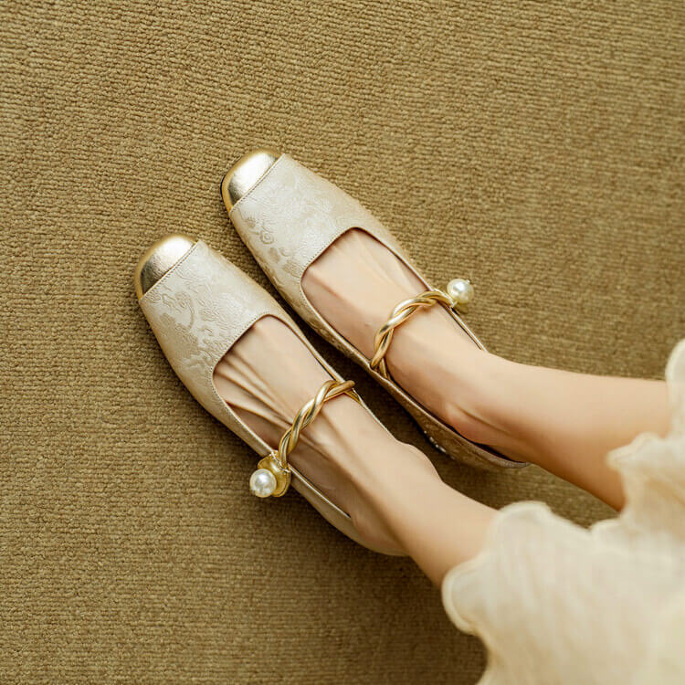 Navando | Lagehak Ballerina Met Borduursel