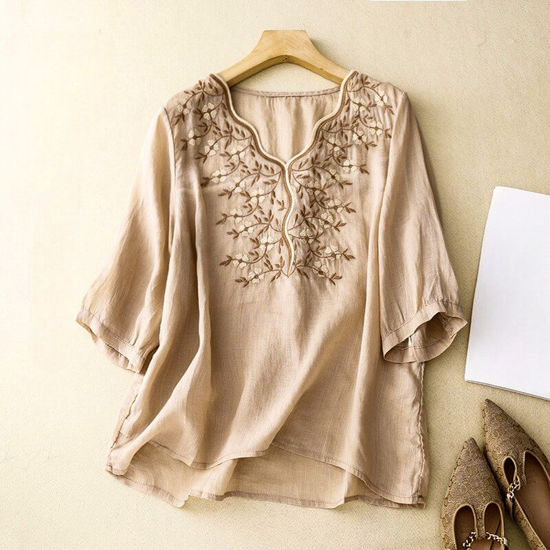 Navando | Losvallende Blouse Met Bloemenborduurwerk