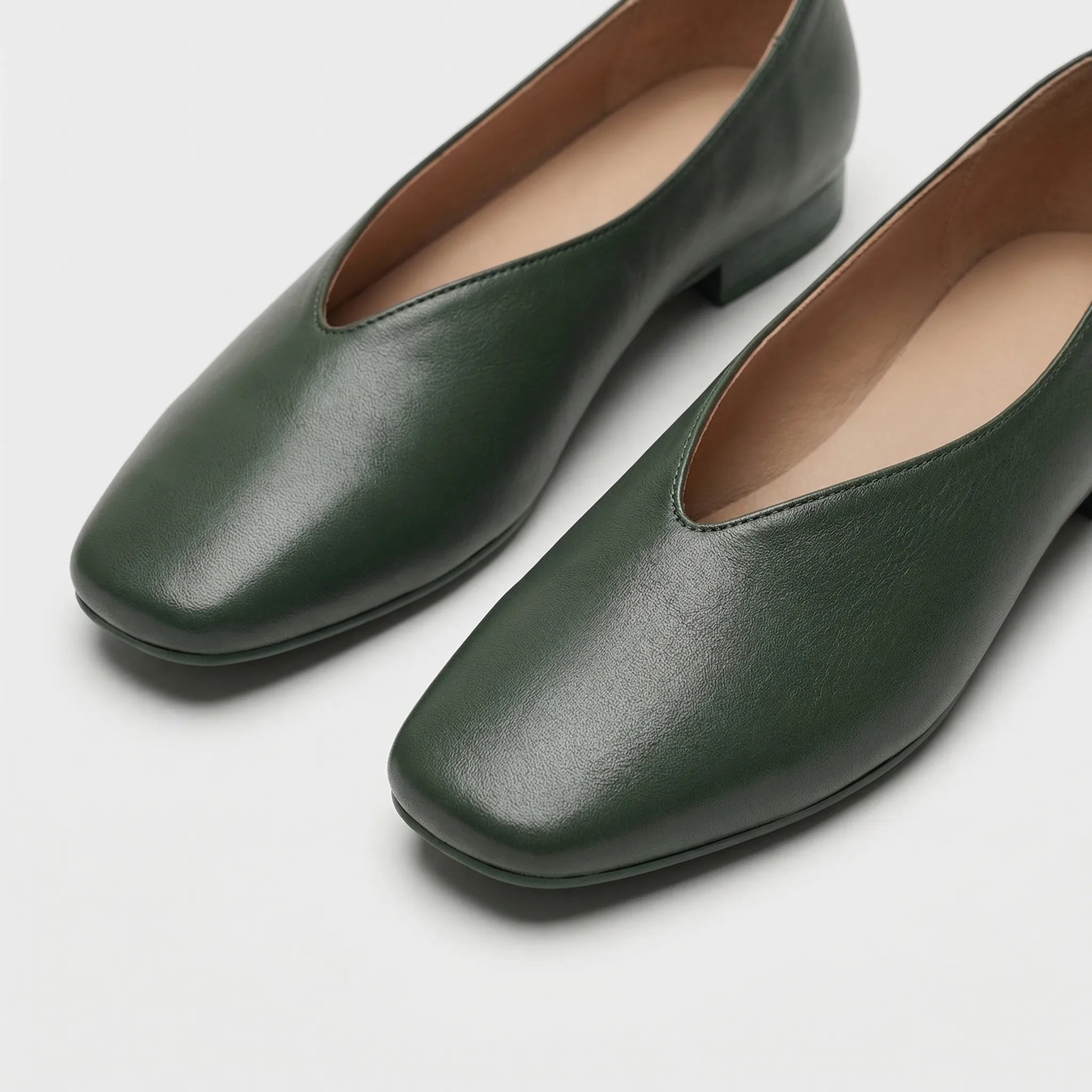 Navando | Retro Platte Schoen Met Vierkante Neus