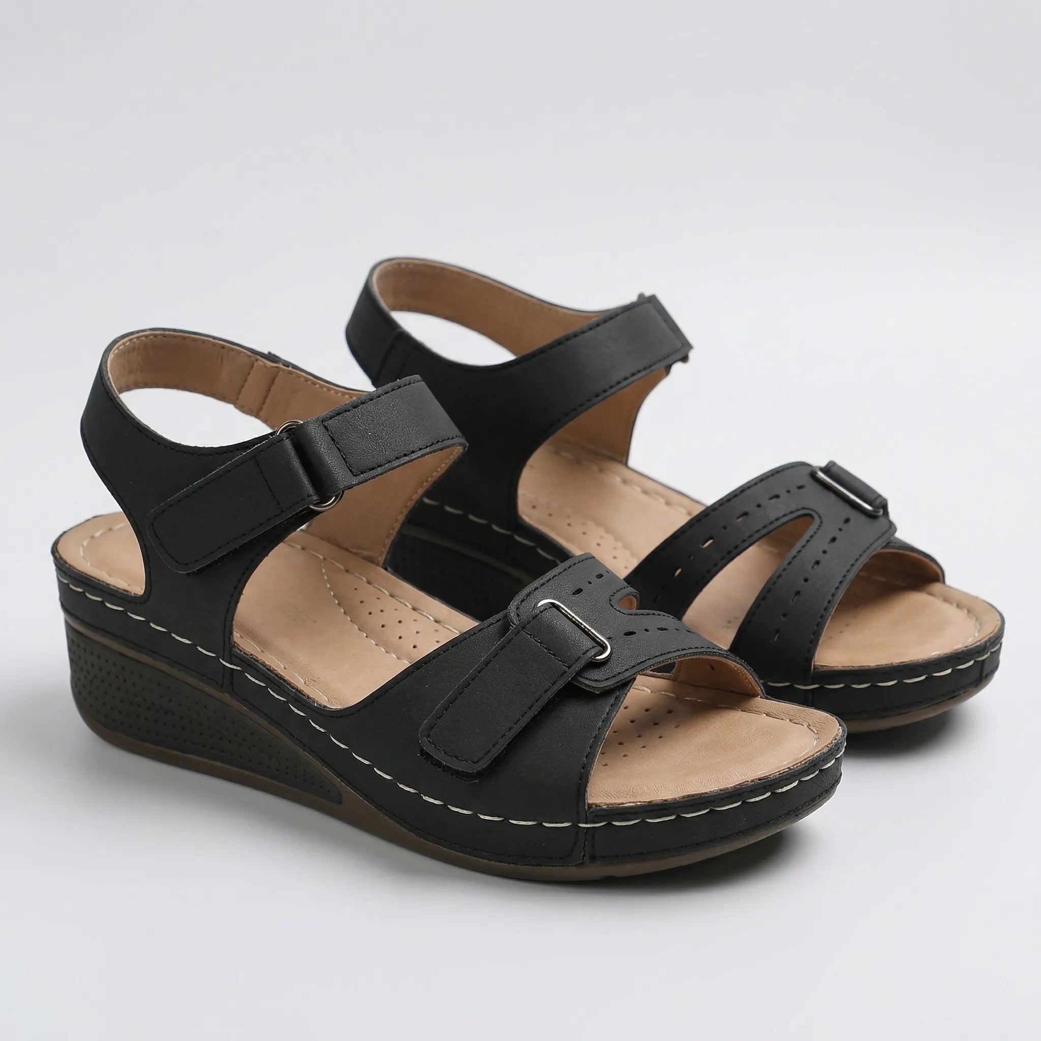 Navando | Sandaal Met Sleehak En Klittenbandsluiting