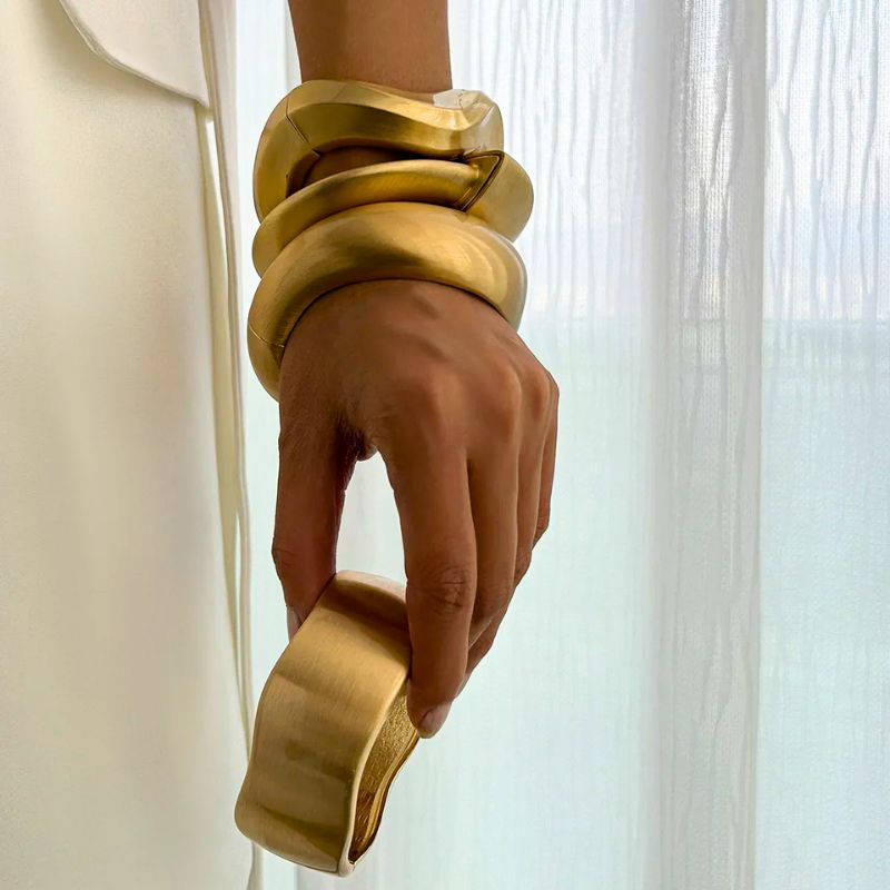 Navando | Sculpturaal Gouden Manchet Armbandenset