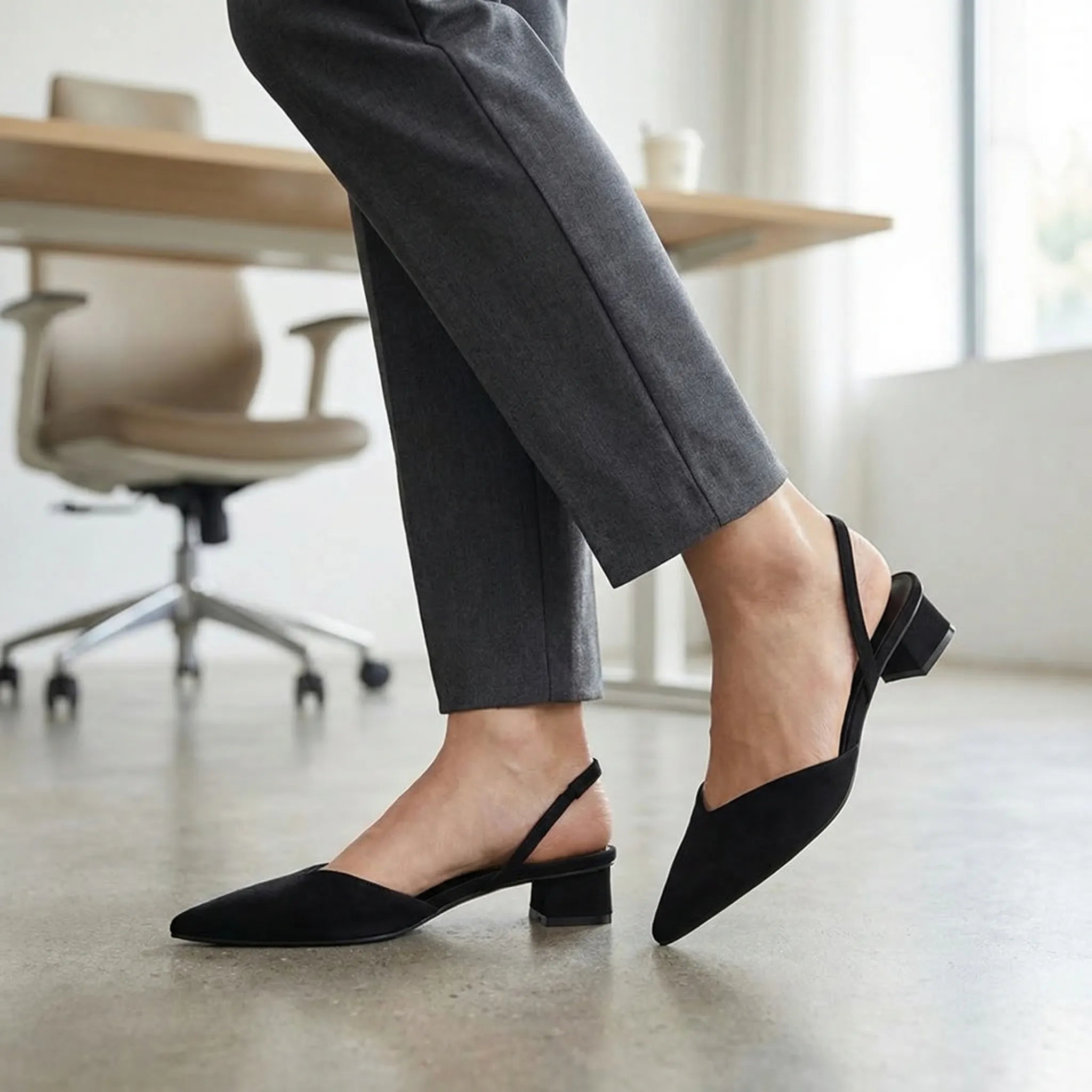 Navando | Spitse Slingback Met Blokhak