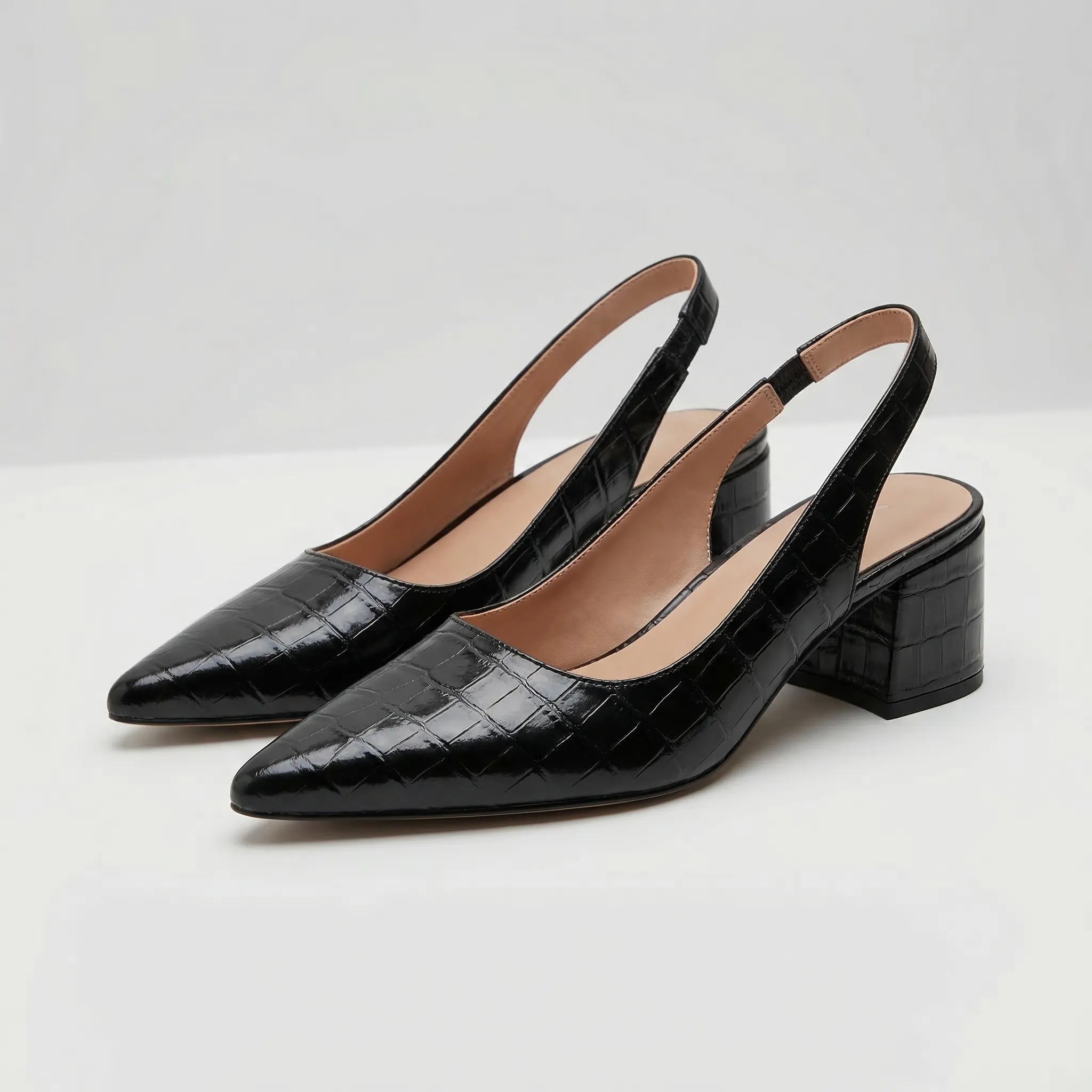 Navando | Spitse Slingback Pump Met Blokhak