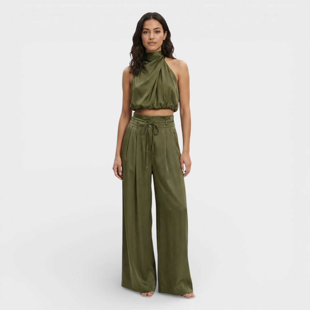 Onbekend | Lange mouwloze zwarte jumpsuit met gedrapeerde kraag 8