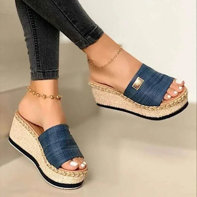 Open Instapsandalen Met Plateauzool | Navando