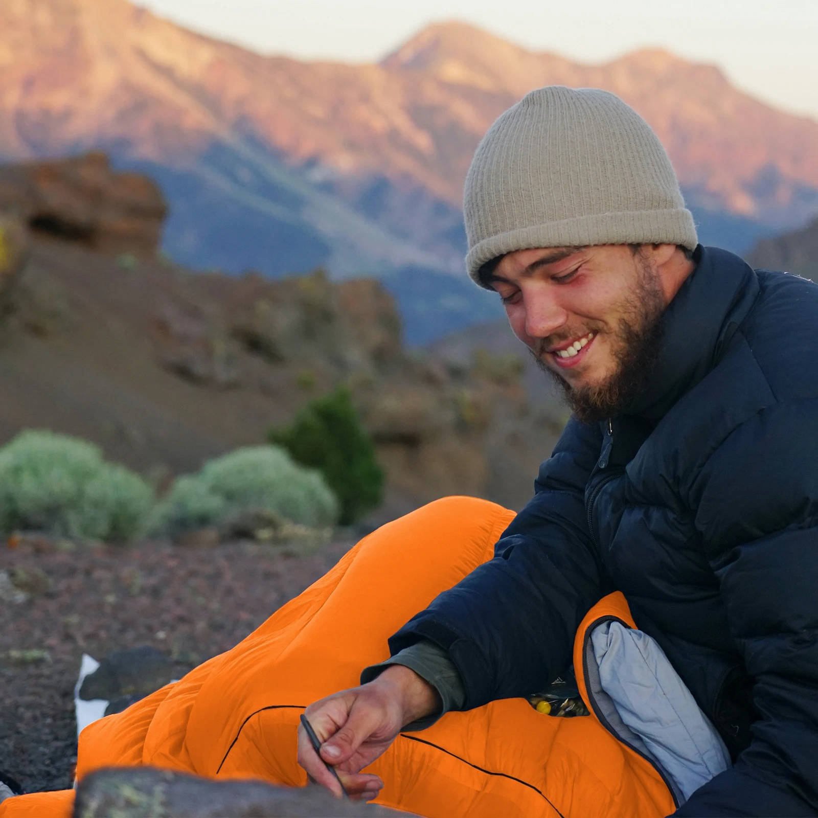 Outdoor Essentials | Dubbellaagse slaapzak met compressiesysteem 1