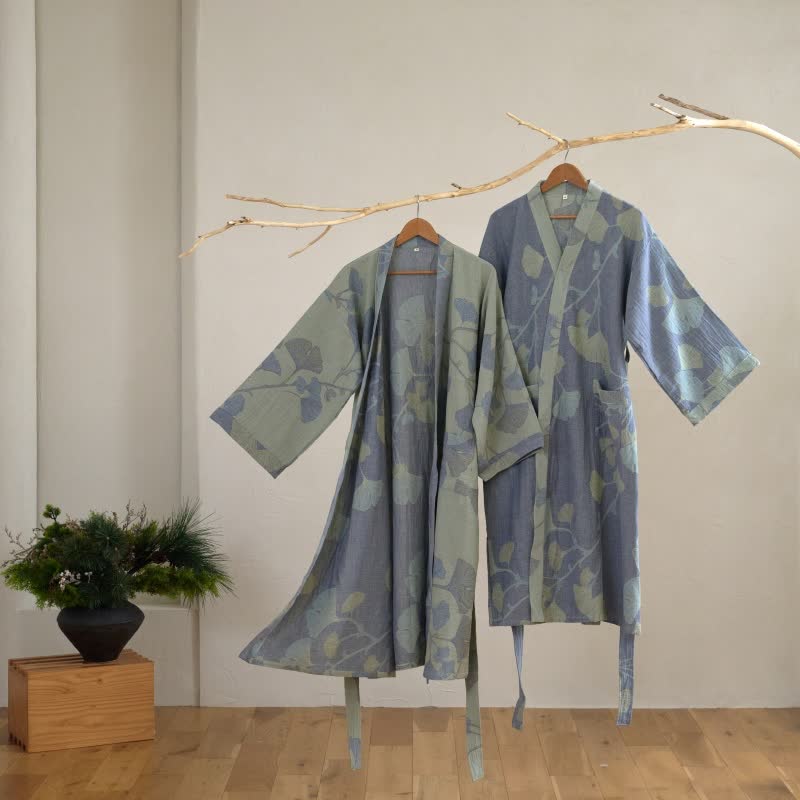 Ownkoti | Biologisch katoenen kimono-jas met ginkgomotief 1