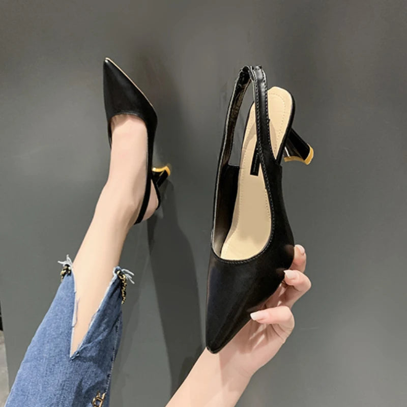 Pumps Met Puntige Neus | Navando