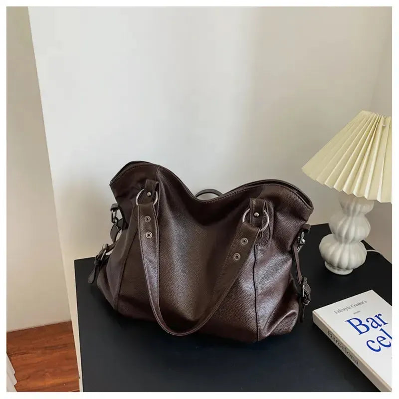 Mila - Stilvolle große Hand- und Schultertasche