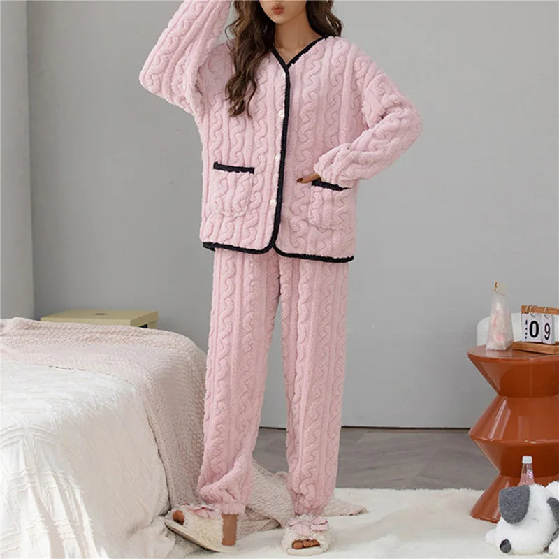 Sara | Comfortabele koraalfleece pyjama set 0