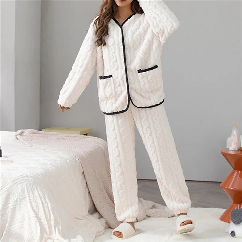 Sara | Comfortabele koraalfleece pyjama set 1