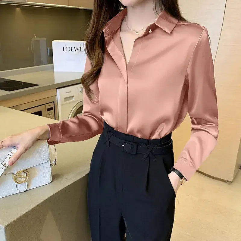 Amara - Blouse Satinée à Manches Longues et Col V