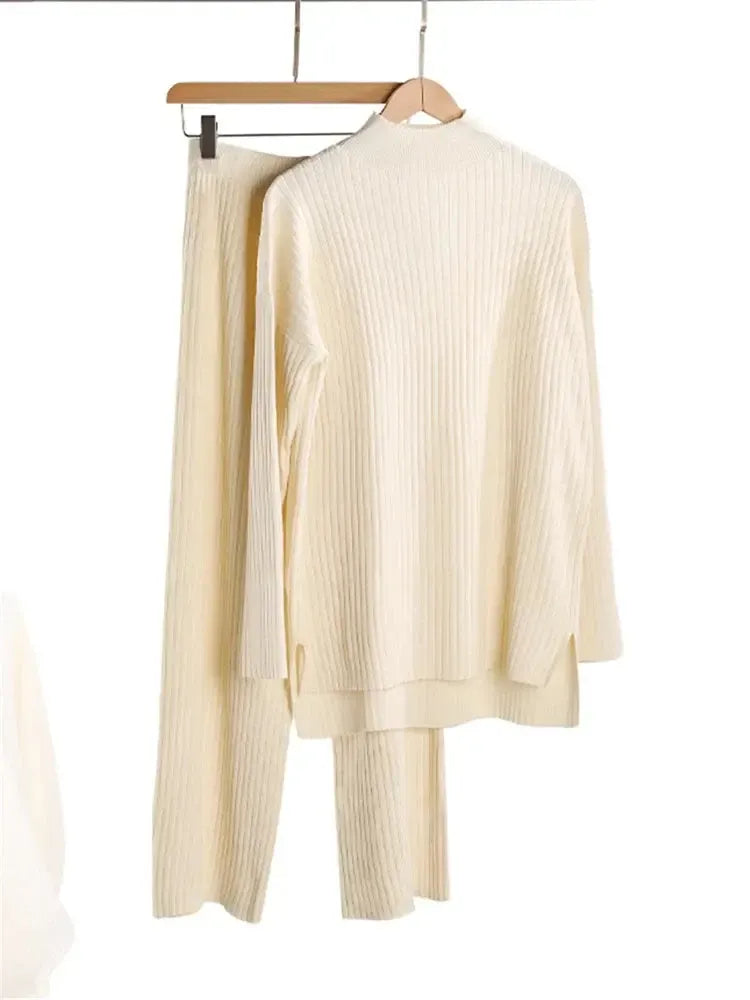 Ensemble Lounge de Luxe avec Pull Col Roulé Confortable et Pantalon Large pour Femme - Serenity