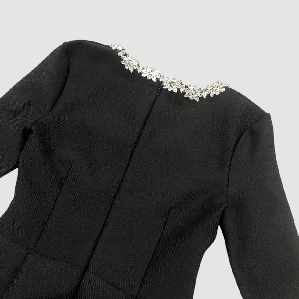 Mini-jurk van pluche fluweel met lange mouwen en bloemenhalslijn voor dames