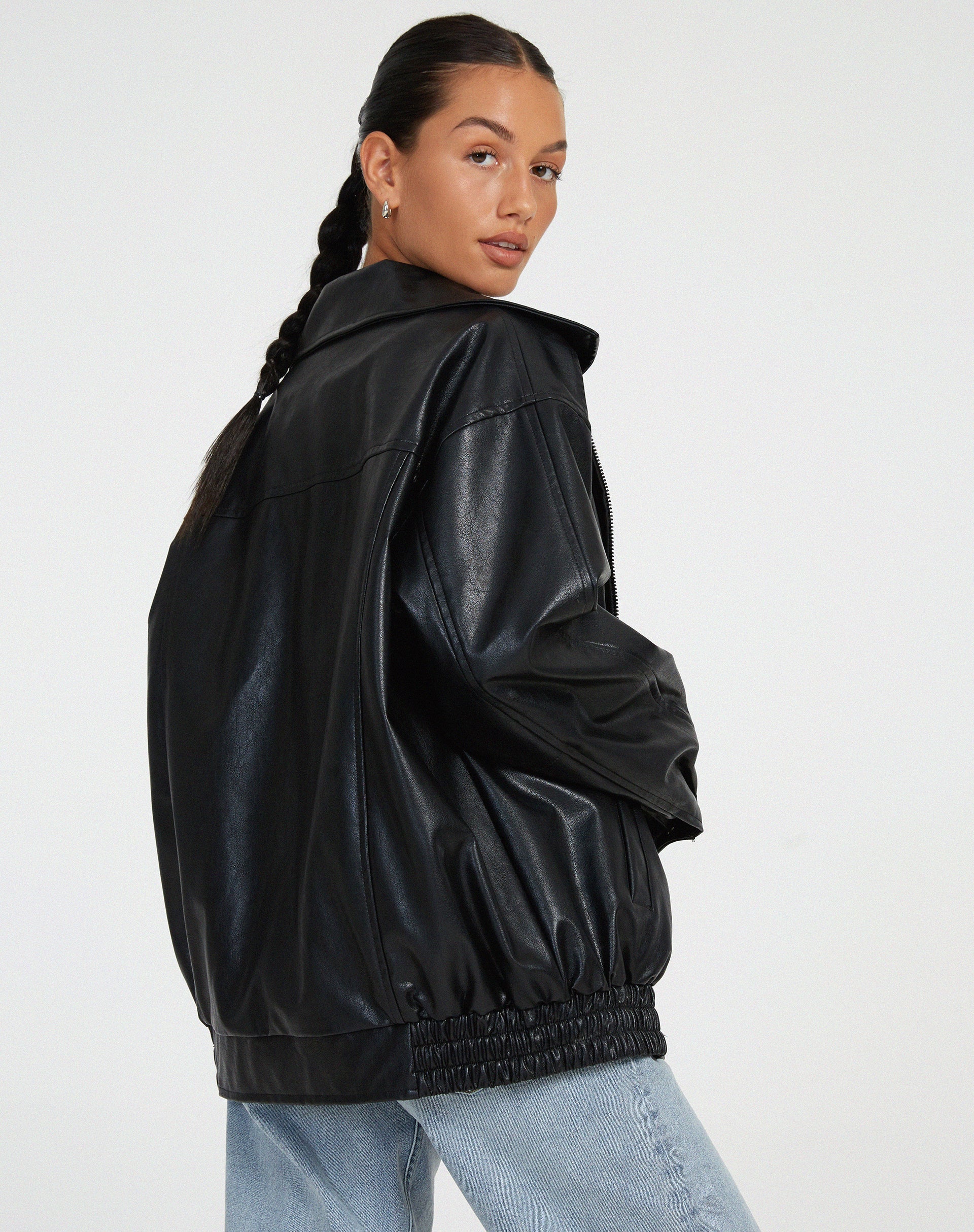 Jas_Imitatieleer_Leer_Oversized_Comfortabel_Zwart_Victoria_Mae