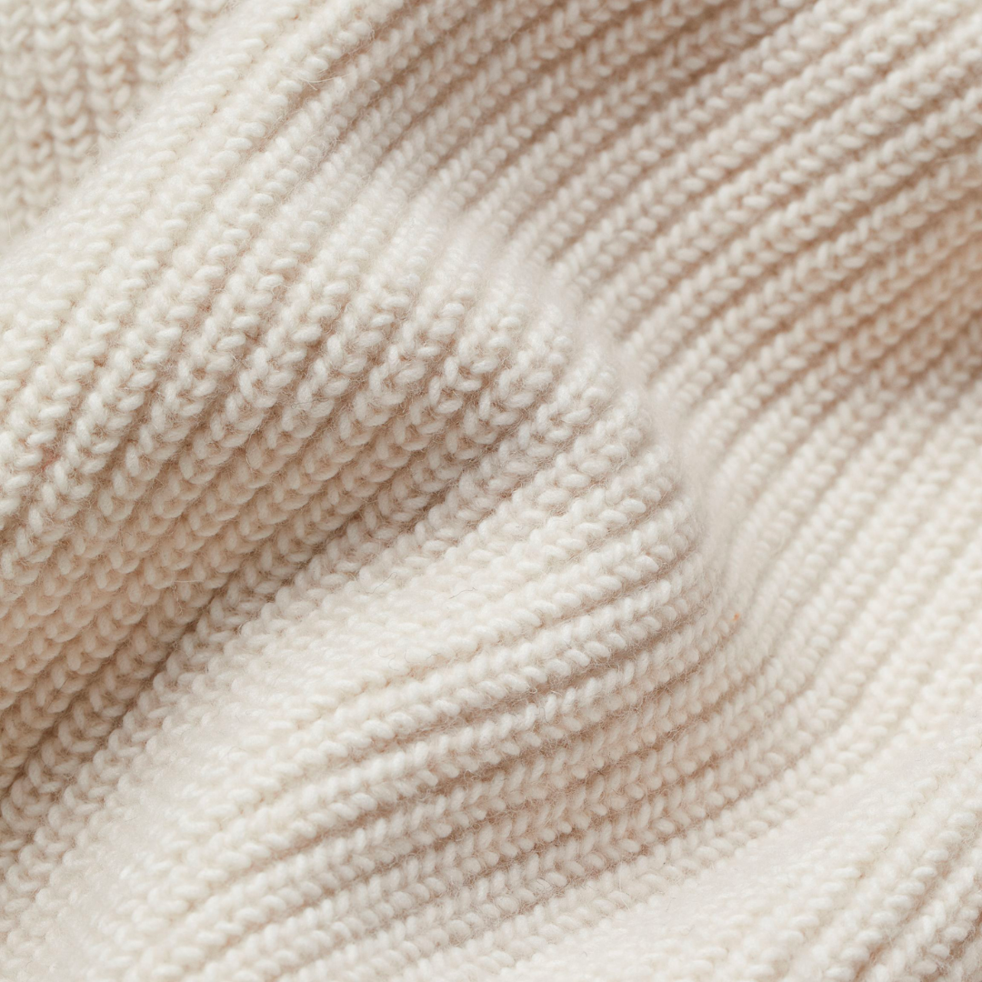 Thalira | Merinowollen oversized vest met geribde accenten 4
