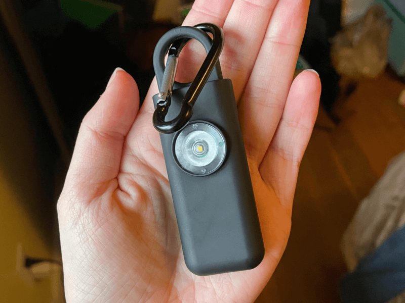 Veiligheid | Persoonlijk alarm sleutelhanger met LED-verlichting 7