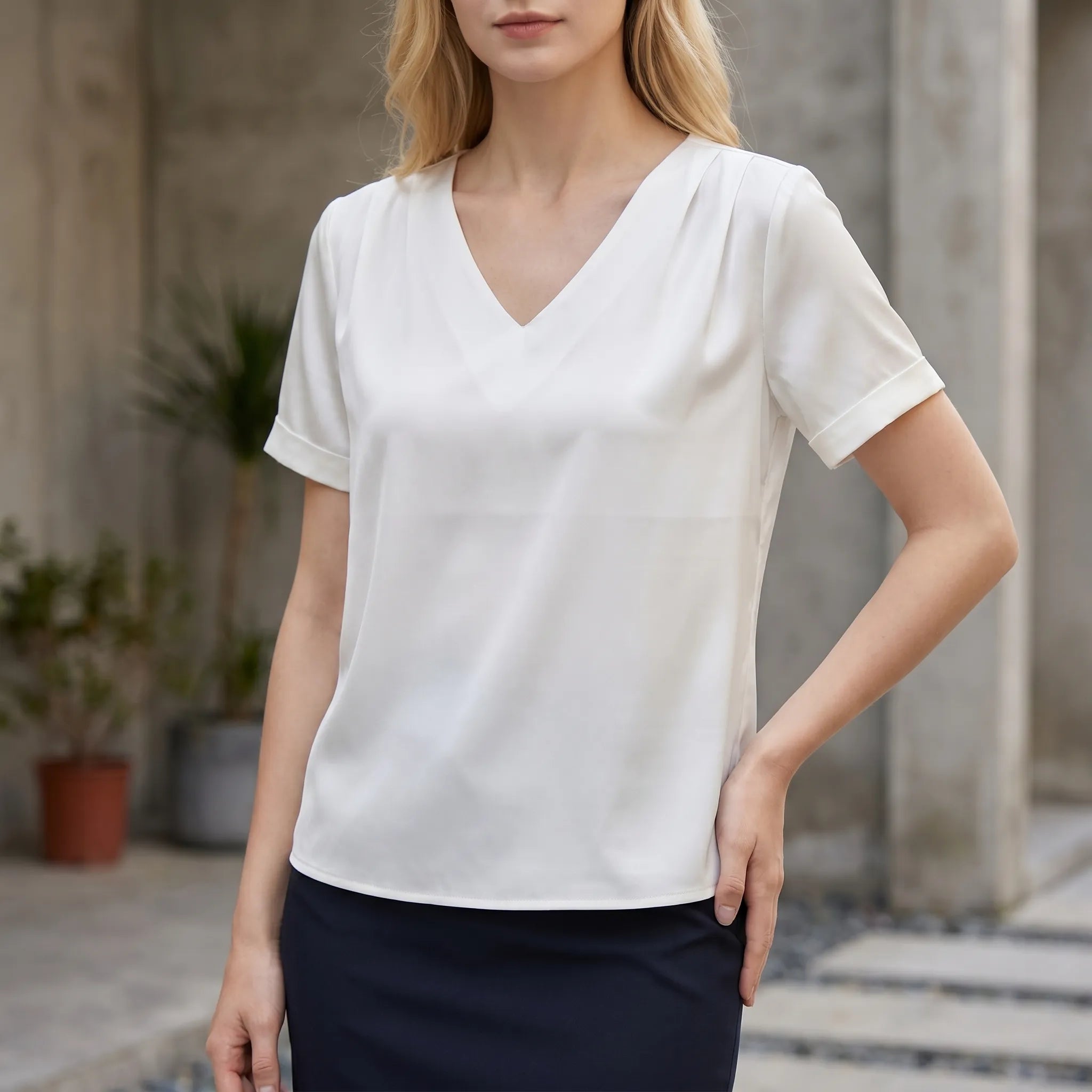 Witte Blouse Met V-Hals | Navando