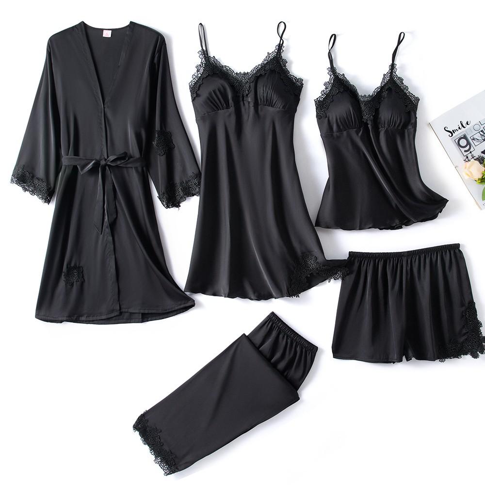 Zijden Look | Elegante V-hals Pyjama Set met Kant 7