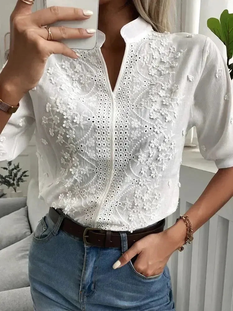 Nia| Stilvolle Bluse mit kurzen Ärmeln und V-Ausschnitt für Damen